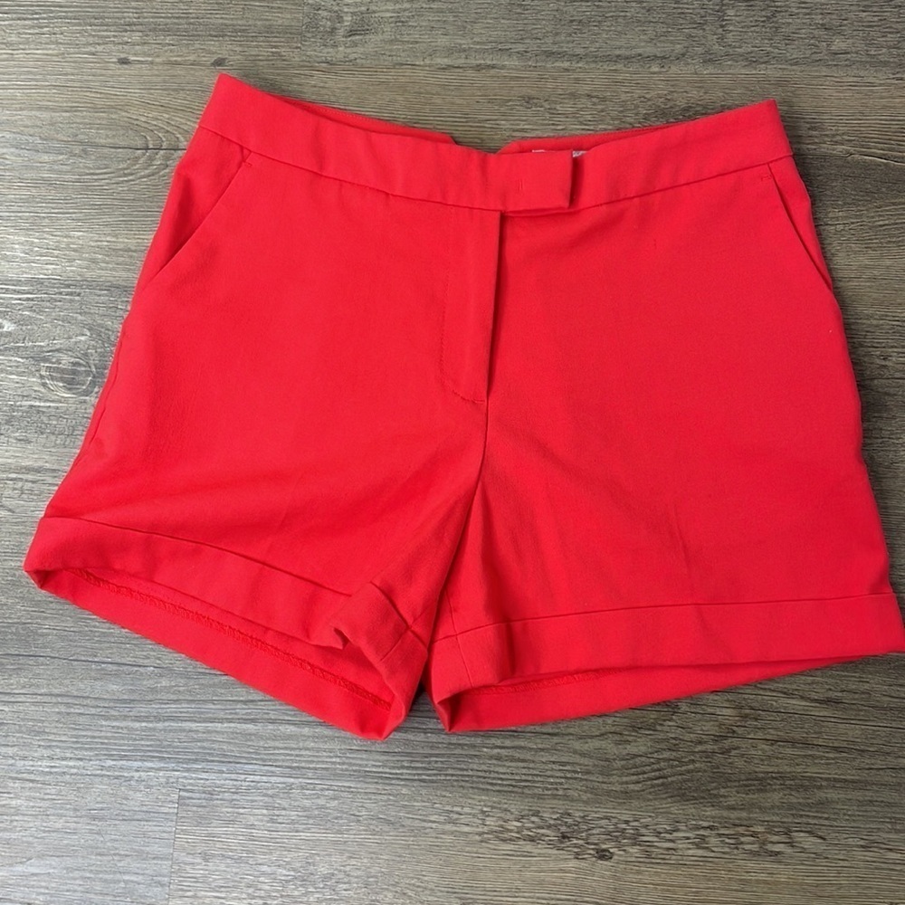 H&M Women’s Mid Rise Red Shorts, size 4